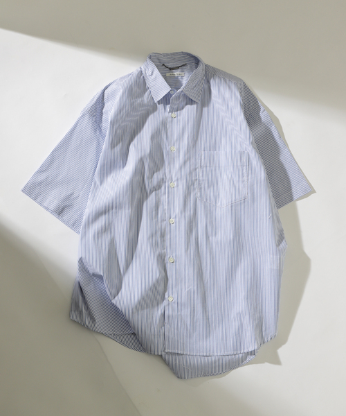 B.C STOCK(ベーセーストック)の「LAWN OVER 半袖 SHIRT(シャツ/ブラウス・メンズ・ブルー/ライトブルー/エメラルドブルー/サックスブルー/スカイブルー・FREE)」の4枚目の写真