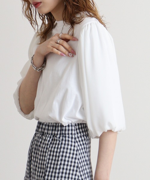 atONE(アットワン)の「atONE 袖口ボリューム布帛切替プルオーバー(Tシャツ/カットソー・レディース・ライトグリーン/グレー系その他/ブラック/オフホワイト/ブルー・M)」の8枚目の写真