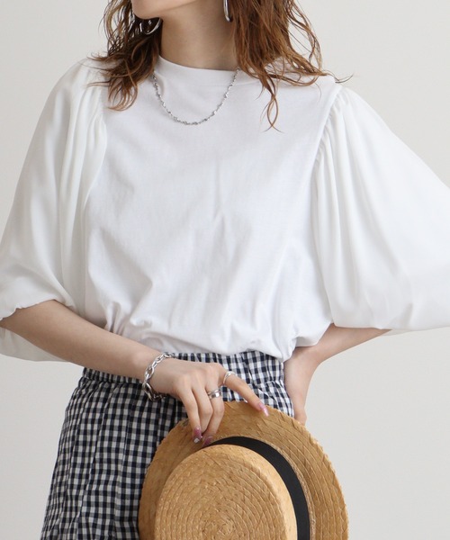 atONE(アットワン)の「atONE 袖口ボリューム布帛切替プルオーバー(Tシャツ/カットソー・レディース・ライトグリーン/グレー系その他/ブラック/オフホワイト/ブルー・M)」の7枚目の写真