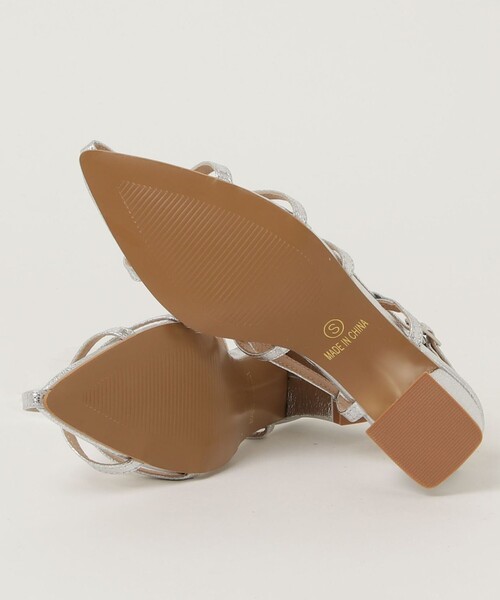 fredy emue（フレディエミュ）の「ポインテッドサンダル（サンダル・レディース・シルバー/ブラック・S/M/L）」の5枚目の写真