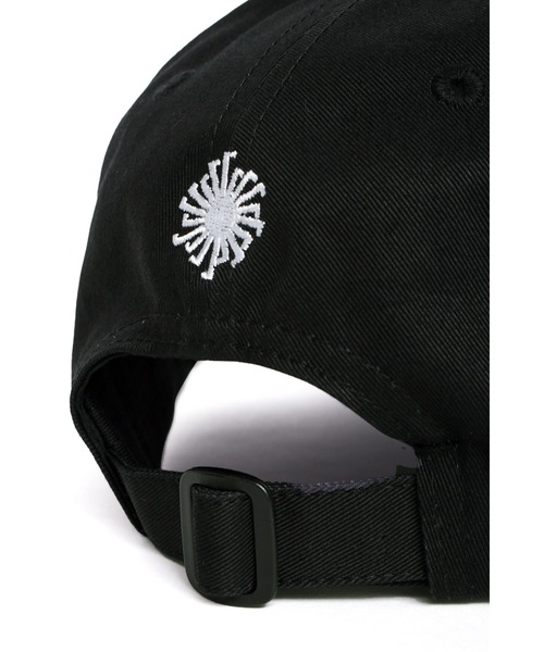 TORNADO MART(トルネードマート)の「TORNADO MART∴アウトラインロゴ刺繍キャップ(キャップ・メンズ・ブラック・F)」の6枚目の写真