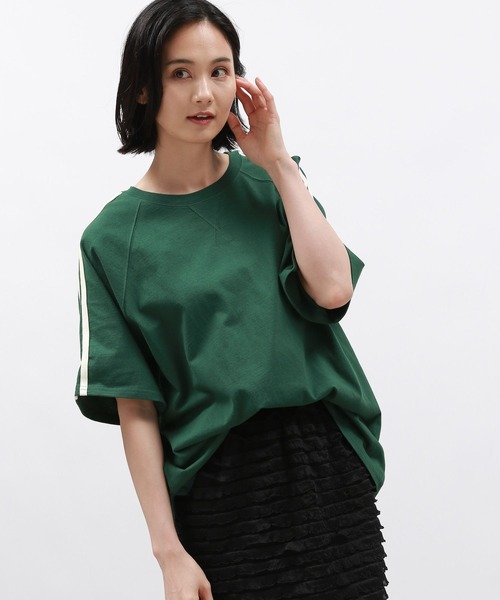 LAKOLE（ラコレ）の「ラグランライン半袖T / 130865（Tシャツ/カットソー・レディース・グリーン/ブラック/オフホワイト・SMALL/MEDIUM）」の3枚目の写真