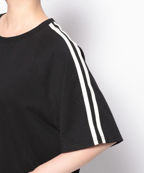 LAKOLE（ラコレ）の「ラグランライン半袖T / 130865（Tシャツ/カットソー・レディース・グリーン/ブラック/オフホワイト・SMALL/MEDIUM）」の9枚目の写真