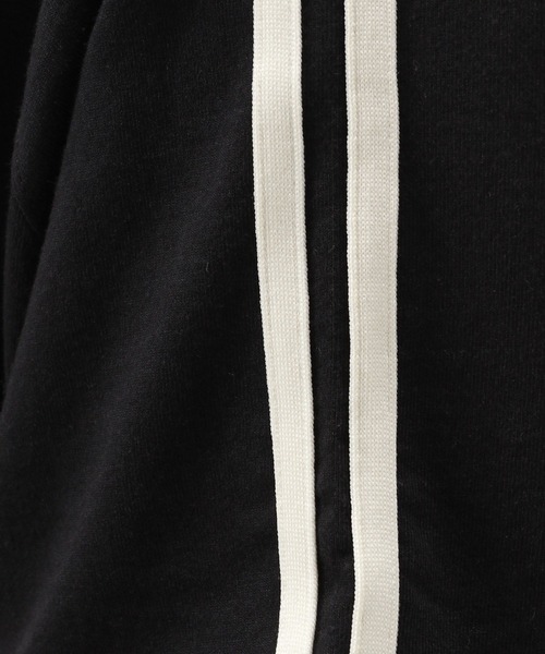 LAKOLE（ラコレ）の「ラグランライン半袖T / 130865（Tシャツ/カットソー・レディース・グリーン/ブラック/オフホワイト・SMALL/MEDIUM）」の12枚目の写真