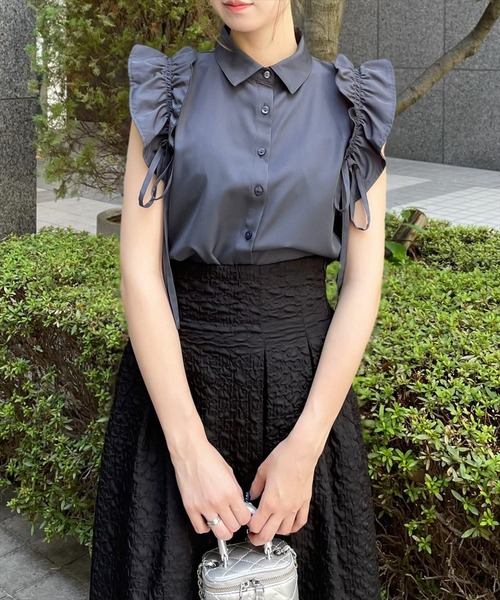 clear（クリア）の「リボン付キフリルノースリーブブラウス［ガーリー バレエコア ヘルシー］≪再入荷≫（シャツ/ブラウス・レディース・ブラック/アイボリー/ブラウン/チャコールグレー・F）」の3枚目の写真