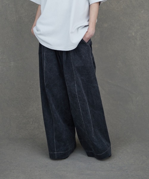 TAUPE(トープ)の「TAUPE/トープ/WASHED DENIM BAGGY PANTS(デニムパンツ・メンズ・ブラック・1/2/3)」の1枚目の写真