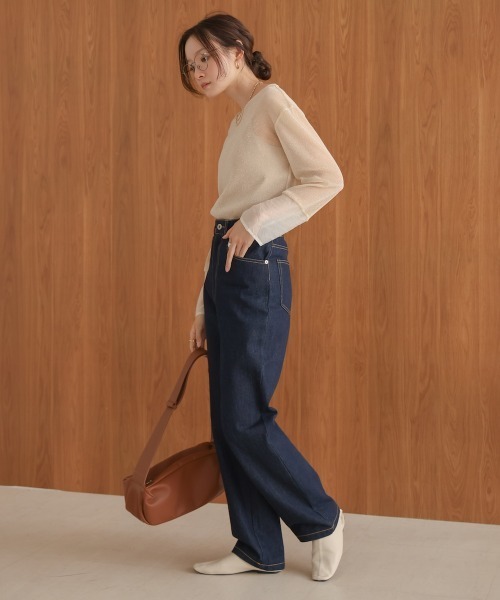 Bab(バブ)の「袖シアーラメベーシックカットソートップス(Tシャツ/カットソー・レディース・ブラック/ブルー/ブラウン/ベージュ/チャコールグレー/ピンク・FREE)」の13枚目の写真