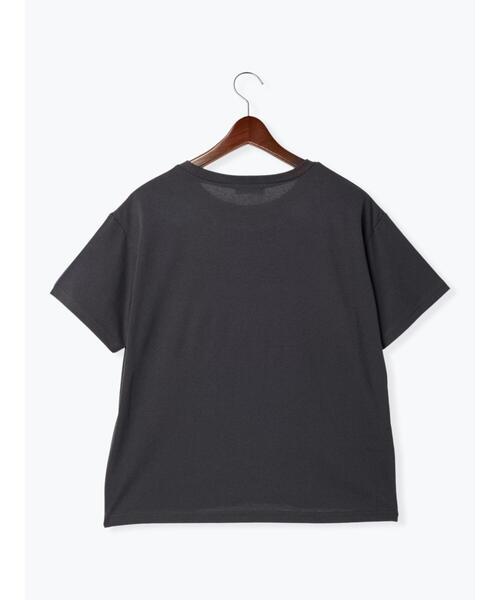 Te chichi TERRASSE（テチチテラス）の「【抗菌防臭】フロントロゴプリントTシャツ（Tシャツ/カットソー・レディース・オフホワイト/チャコールグレー/モカ・F）」の4枚目の写真