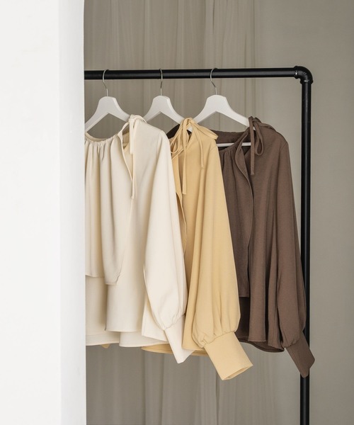 raffime（ラフィミー）の「バルーンスリーブケープフリルブラウス（シャツ/ブラウス・レディース・アイボリー/モカ/マスタード・フリー）」の3枚目の写真