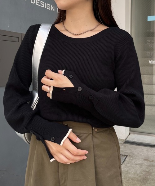 CIAOPANIC TYPY（チャオパニックティピー）の「ボリュームスリーブ袖ボタンニット（ニット/セーター・レディース・レッド/ピンク/ライトグレー/グレー/オフホワイト/サックスブルー/ブラック/ネイビー・ONE SIZE）」の13枚目の写真