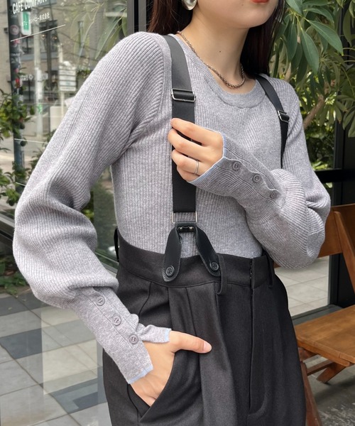 CIAOPANIC TYPY（チャオパニックティピー）の「ボリュームスリーブ袖ボタンニット（ニット/セーター・レディース・レッド/ピンク/ライトグレー/グレー/オフホワイト/サックスブルー/ブラック/ネイビー・ONE SIZE）」の19枚目の写真