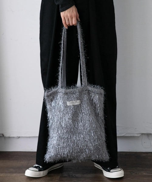 URBAN RESEARCH Sonny Label(アーバンリサーチサニーレーベル)の「ラメシャギートートバッグ(トートバッグ・レディース・グレー/ブルー/ブラック・ONE)」の1枚目の写真