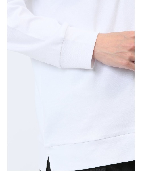 TAKA-Q(タカキュー)の「Tシャツ メンズ 長袖 ストレッチ 綿 コットン 無地 Vネック ドレスT(Tシャツ/カットソー・メンズ・ダークウッド/イエロー/ブラック/ホワイト・LARGE/X-LARGE/S/MEDIUM)」の11枚目の写真