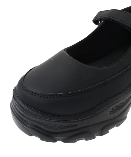 Green　Parks（グリーンパークス）の「・rich　blue　厚底ストラップスニーカー（スニーカー・レディース・アイボリー/ブラック・LL/S/M/L）」の7枚目の写真