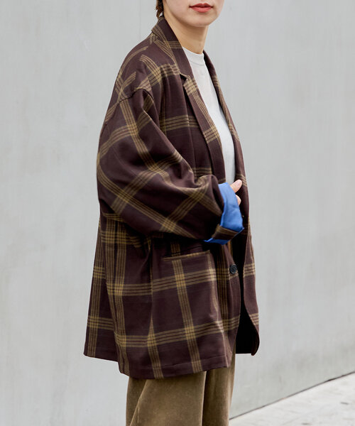 WHIMSIC(ウィムジック)の「【UNISEX】シアーニットプルオーバー(ニット/セーター・レディース・グレー/ブラウン/ネイビー・FREE)」の8枚目の写真