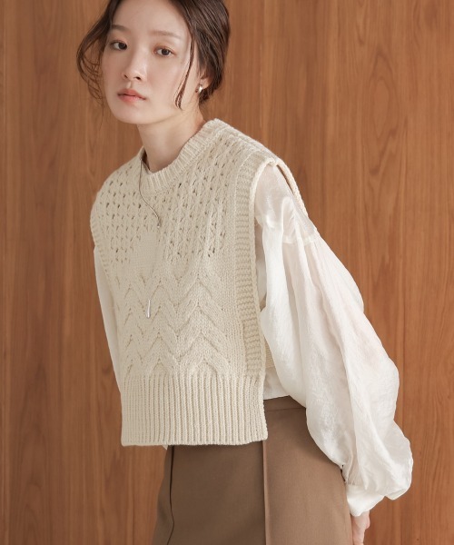 Bab(バブ)の「【nao×Bab】MIXパターンニットベスト(ベスト・レディース・アイボリー/グレー・FREE)」の7枚目の写真