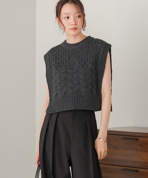 Bab(バブ)の「【nao×Bab】MIXパターンニットベスト(ベスト・レディース・アイボリー/グレー・FREE)」の14枚目の写真