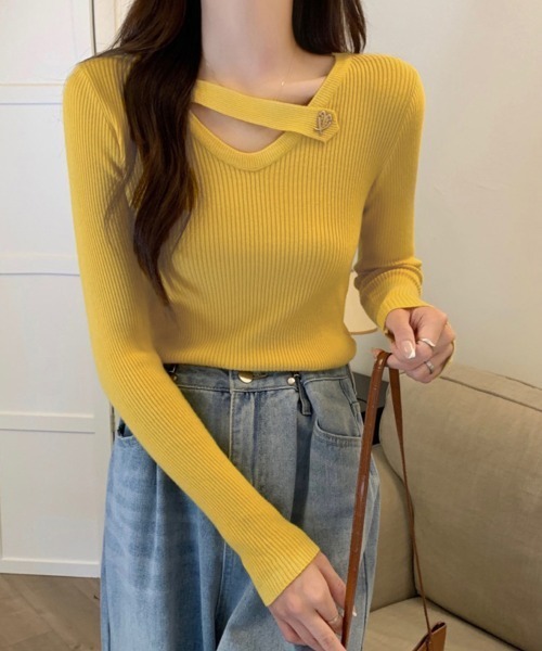 Miniministore(ミニミニストア)の「Vネック リブニットトップス 大人秋服(ニット/セーター・レディース・ブラック/ダークブラウン/アイボリー/イエロー/ライトグレー・FREE)」の10枚目の写真