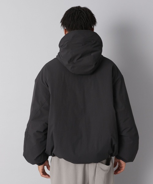 極美品⭐︎ ワンダフルワールド ピコフリル ブルゾン ジャケット フード付き 極美品⭐︎ ワンダフルワールド ピコフリル ブルゾン ジャケット