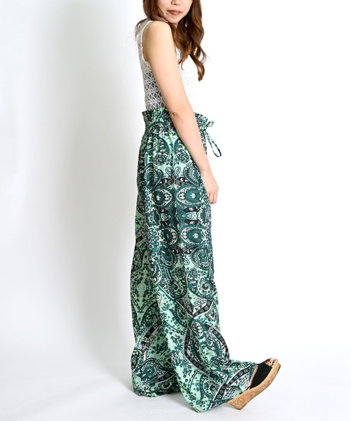 MARAI（マーライ）の「エスニック柄 ワイドフレアパンツ こなれ感（その他パンツ・レディース・ベージュ/ホワイト/レッド/グリーン/ネイビー・FREE）」の15枚目の写真