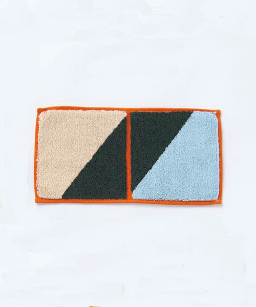 Otta（オッタ）の「〈OTTA/オッタ〉10TH ANNIVERSARY LIMITED COLLECTION/10周年限定コレクション タオルハンカチ（ハンカチ/ハンドタオル・レディース・オレンジ/ブルー・ONE SIZE）」の3枚目の写真