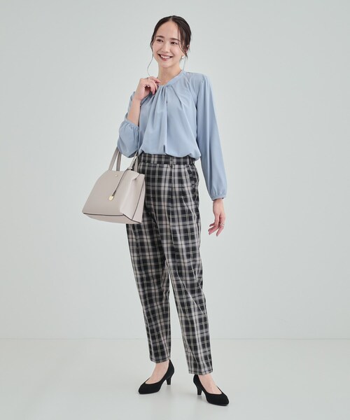 DRESKIP（ドレスキップ）の「◆【洗える/通勤/セレモニー】 ボウタイ風ブラウス（シャツ/ブラウス・レディース・オフホワイト/ベージュ/ブラック/ライトブルー・03/04/02）」の17枚目の写真