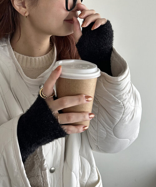 DISCOAT（ディスコート）の「ラメシャギーグローブ（アームカバー・レディース・アイボリー/ブラック・FREE）」の15枚目の写真