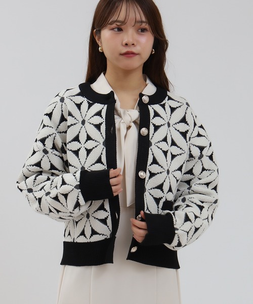 ASTORIA ODIER（アストリアオディール）の「フラワージャガードカーディガン（カーディガン/ボレロ・レディース・ピンク/アイボリー/ブラック・MEDIUM）」の11枚目の写真