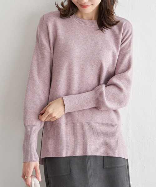 ikka(イッカ)の「【親子コーデ】クリーミーサイドスリットニット(ニット/セーター・レディース・ミント/ベージュ/ダークラベンダー/オフホワイト/グレー/チャコールグレー・M/L/S)」の6枚目の写真