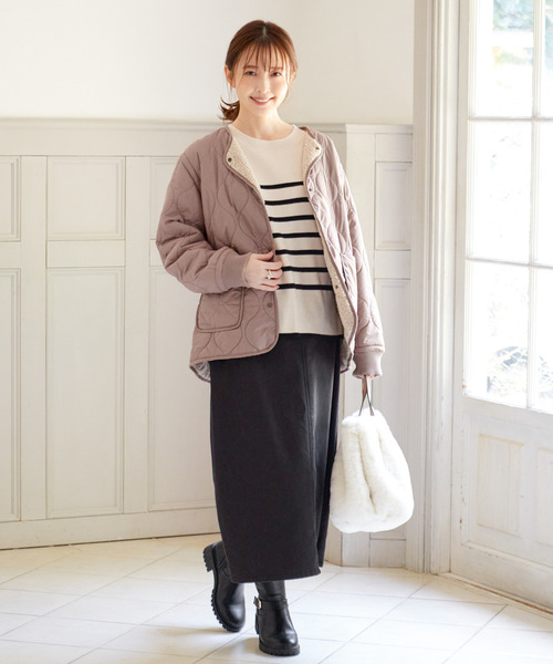 ikka(イッカ)の「【親子コーデ】クリーミーサイドスリットニット(ニット/セーター・レディース・ミント/ベージュ/ダークラベンダー/オフホワイト/グレー/チャコールグレー・M/L/S)」の13枚目の写真