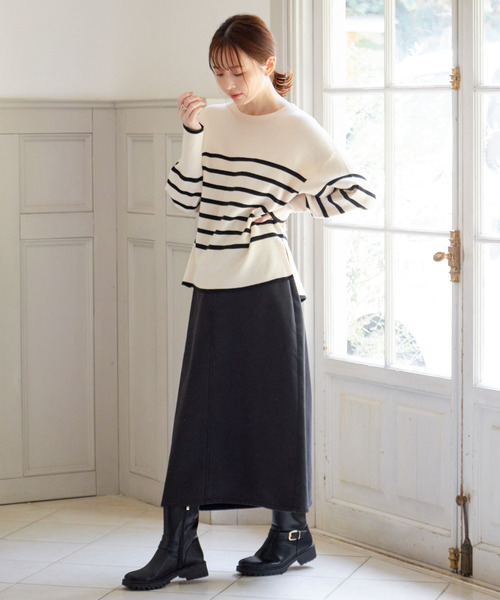 ikka(イッカ)の「【親子コーデ】クリーミーサイドスリットニット(ニット/セーター・レディース・ミント/ベージュ/ダークラベンダー/オフホワイト/グレー/チャコールグレー・M/L/S)」の11枚目の写真