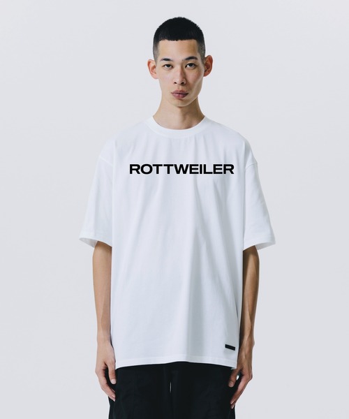 R9 LOGO TEE