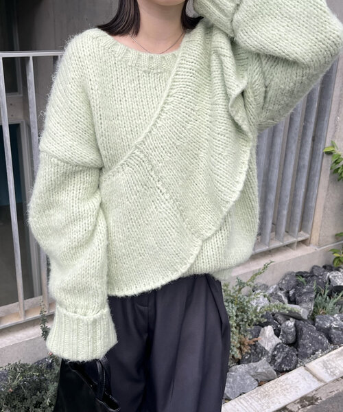 mline（エムライン）の「[mline]ビッグ襟ニット（パーカー・レディース・チャコールグレー/グリーン/ピンク・FREE）」の12枚目の写真