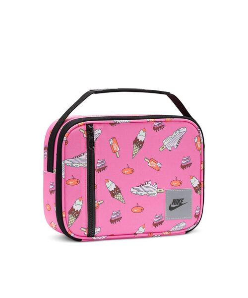 NIKE(ナイキ)の「ナイキ フューエル パック ランチバッグ / Nike Fuel Pack Lunch Bag DO3699-013 Black(トートバッグ・キッズ・ブラック・ONE SIZE)」の4枚目の写真