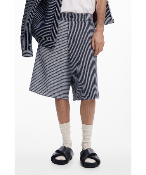 Desigual(デシグアル)の「ISAC ショートパンツ(その他パンツ・メンズ・ブルー・XXL/XL/L/M/S/XS)」の4枚目の写真