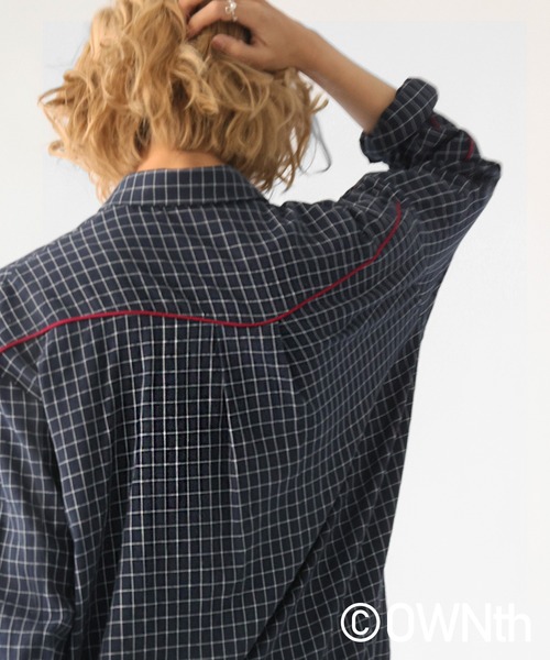 OWNth（オンス）の「パイピングデザインチェック柄シャツ（シャツ/ブラウス・レディース・グレー/ネイビー・ONESIZE）」の19枚目の写真