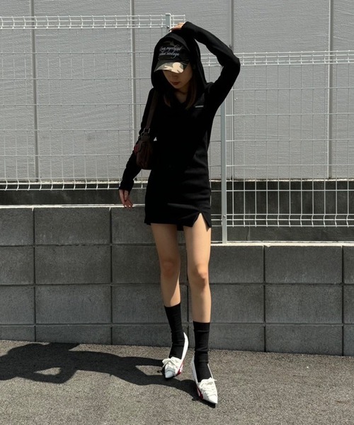 ACLENT（アクレント）の「フーデットリブミニドレス（ワンピース