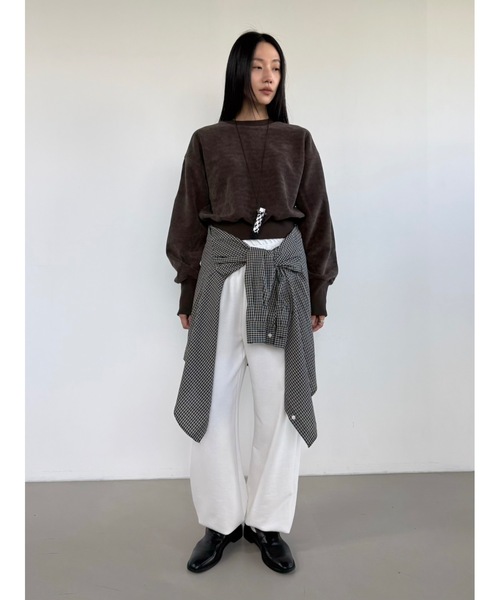 Didot.showroom（ディドット ショールーム）の「【DIDOT.】ミニマルクロップドMTM（フリース裏起毛）（スウェット・レディース・ネイビー/サンドベージュ/ブラック/ブラウン・FREE）」の12枚目の写真