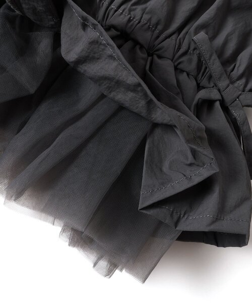 BREEZE（ブリーズ）の「【ジュニア対応】チュールペプラムブルゾン（ナイロンジャケット・キッズ・チャコール/アイボリー・80/100/110/130/120/90/140）」の8枚目の写真