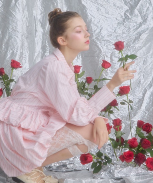 monepine（モネピネ）の「peplum balloon shirt/ペプラムバルーン