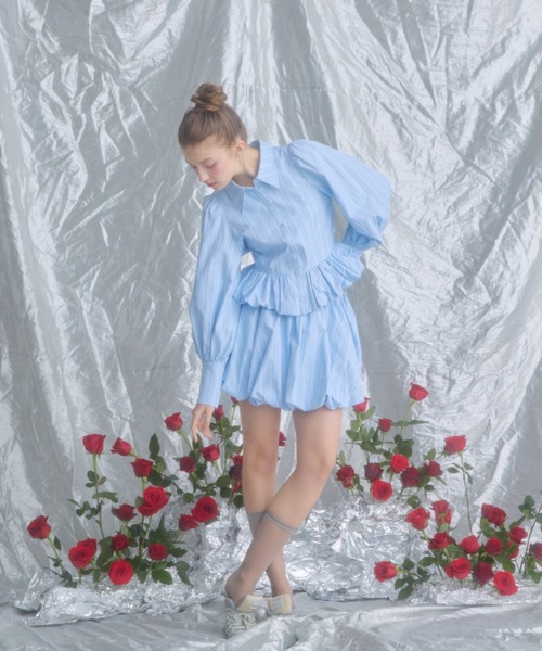 monepine（モネピネ）の「peplum balloon shirt/ペプラムバルーン