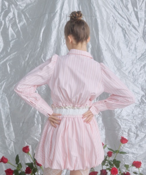 monepine（モネピネ）の「peplum balloon shirt/ペプラムバルーン