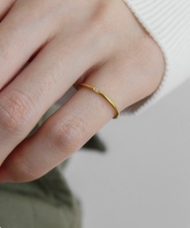 abaskdesign（アバスクデザイン）の「金属アレルギー対応 キュービックジルコニアピンキーリング（リング）」