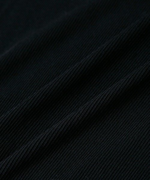 IRIS47（イリスフォーセブン）の「【IRIS 47】comfy long tops/コンフィー ロング トップス（Tシャツ/カットソー・レディース・グリーン/ホワイト/ブラック・FREE）」の9枚目の写真