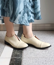 ARTESANOS｜アルテサノスのローファー（ホワイト/白色系・～3cm