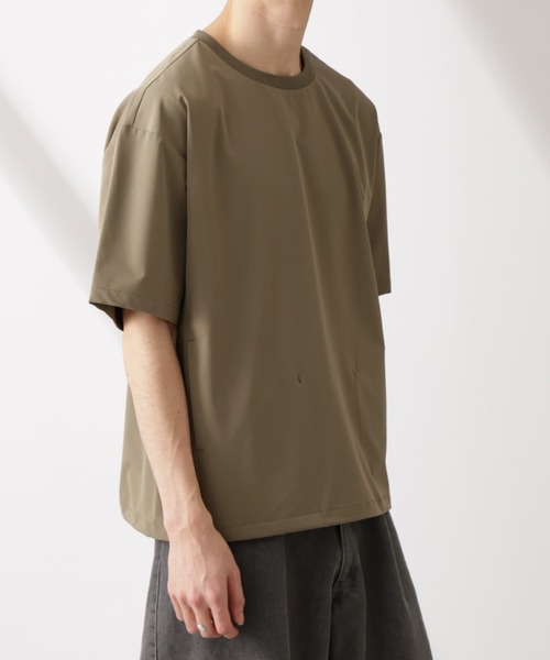 NANO universe（ナノユニバース）の「ライトウェイトストレッチ プルオーバー半袖(セットアップ可)（Tシャツ/カットソー・メンズ・ブラック/カーキ/チャコール・S/M/L）」の3枚目の写真