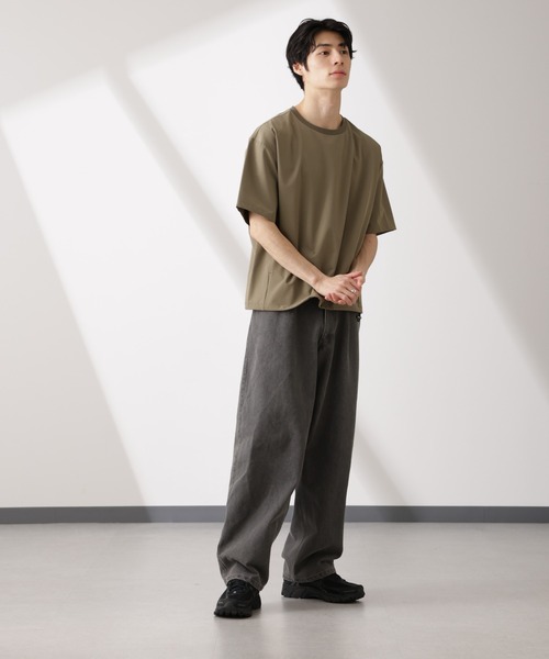 NANO universe（ナノユニバース）の「ライトウェイトストレッチ プルオーバー半袖(セットアップ可)（Tシャツ/カットソー・メンズ・ブラック/カーキ/チャコール・S/M/L）」の8枚目の写真