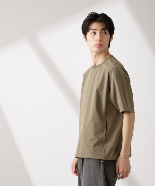 NANO universe（ナノユニバース）の「ライトウェイトストレッチ プルオーバー半袖(セットアップ可)（Tシャツ/カットソー・メンズ・ブラック/カーキ/チャコール・S/M/L）」の5枚目の写真