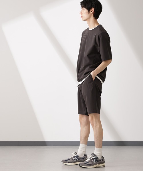 NANO universe（ナノユニバース）の「ライトウェイトストレッチ プルオーバー半袖(セットアップ可)（Tシャツ/カットソー・メンズ・ブラック/カーキ/チャコール・S/M/L）」の17枚目の写真
