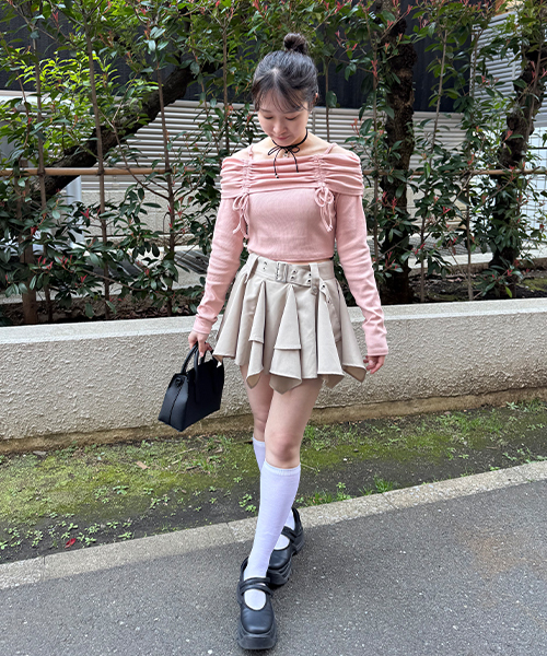 Mi-je（ミジェ）の「ヘムベルトミニスカート【韓国ファッション】（スカート・レディース・ベージュ/カーキ/ブラック・S/M）」の5枚目の写真